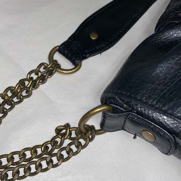 Matt by Matt & Nat purse vegan leather, moto style with chains and studs - Picture 8 of 10